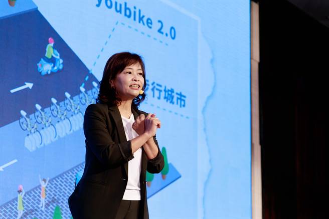 民进党新竹市长候选人沈慧虹参选以来已连续13周举办政策发表会，15日再推出「旗舰型政策」，发表「超级城市新竹6大愿景」计画。（陈育贤摄）