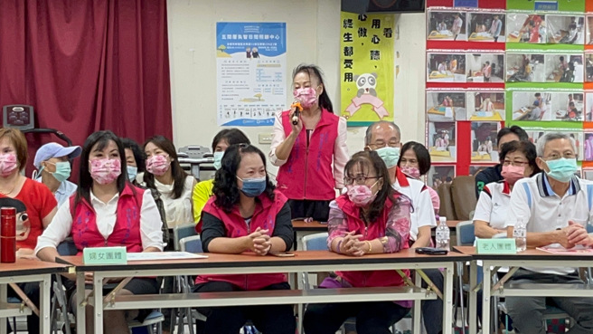 妇女团体代表陈惠美会长也表示，常感谢黄伟哲执政的规划与用心。(台南市政府提供)