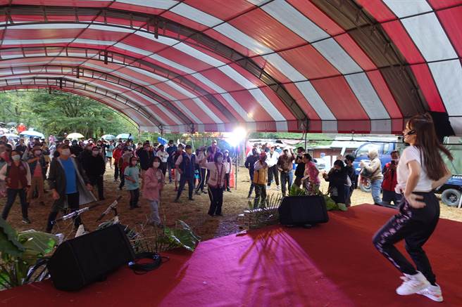 参山国家风景管理处举办的南庄石壁部落健行音乐会，15日上午登场。（参山处提供／谢明俊苗栗传真）