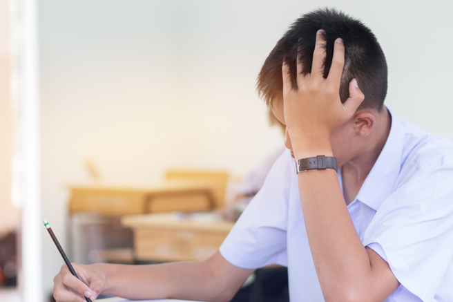 有網友發文詢問，學生時期大家最不喜歡擔任哪種幹部？引起網路上熱烈討論。（示意圖／shutterstock）