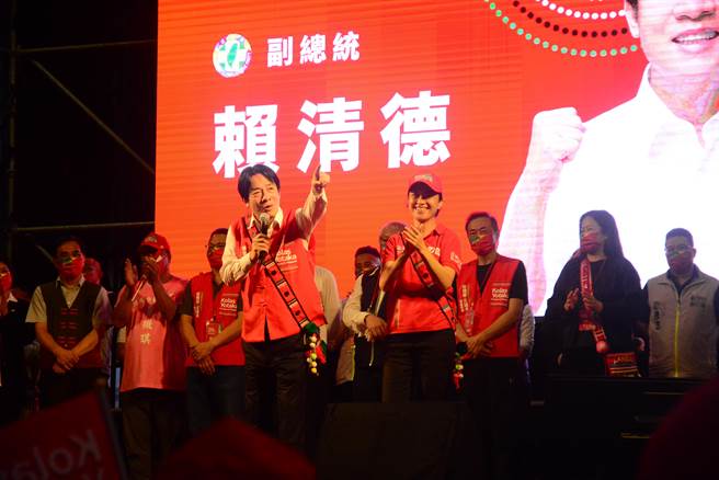 民进党花莲县长参选人Kolas Yotaka今在老家乐合部落成立竞选总部，副总统赖清德到场力挺。（王志伟摄）