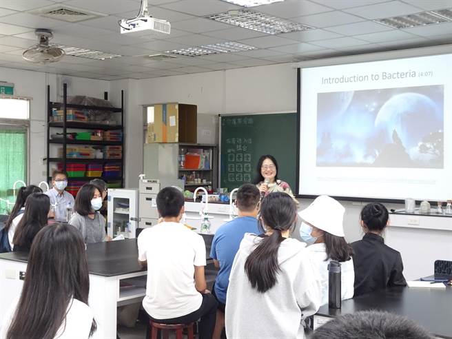 国立金门高中办理第一梯次「微课程」，让学生们有更多的试探与学习机会(图／金门高中提供)