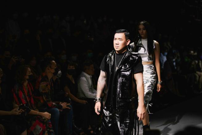 杜汶泽为GIOIA PAN 2023春夏系列担任走秀嘉宾。（GIOIA PAN提供）