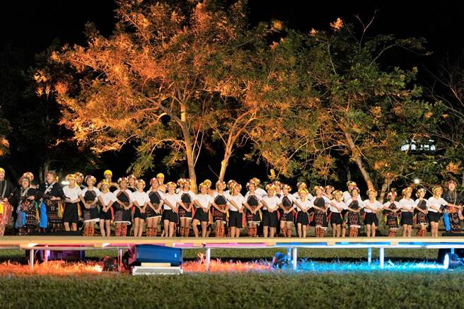 2022台东光祭昨在知本温泉区盛大开幕。（台东县政府提供／蔡旻妤台东传真）