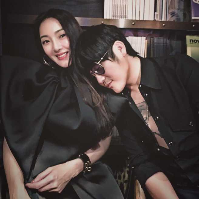 曹格和吴速玲目前正在修补婚姻。（图／FB@曹格）