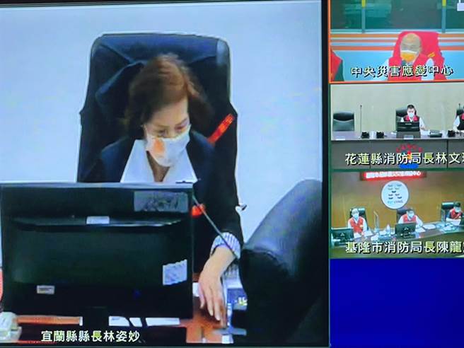 蘇貞昌與宜蘭縣長林姿妙視訊。（王揚傑攝）