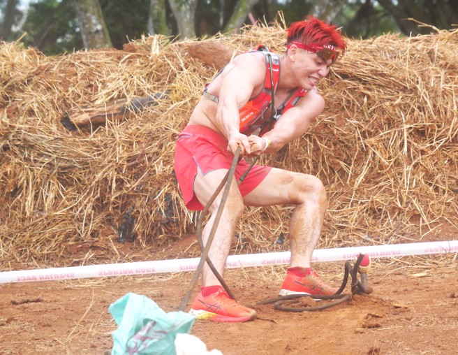 斯巴达障碍赛台中站台湾参赛者速度最快的「红髮战士」孙育彬，展现强化训练成果。（大会提供）