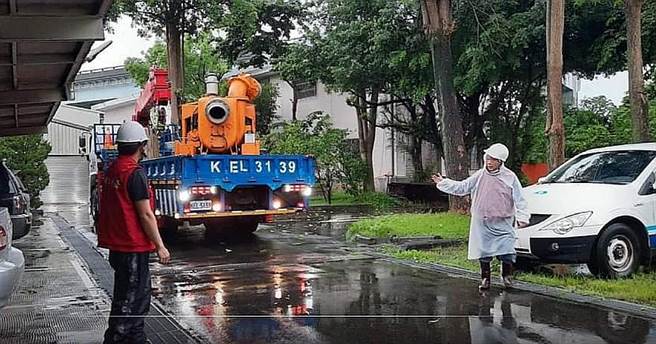 尼莎颱風傳災情。（圖／取自蔡英文臉書）