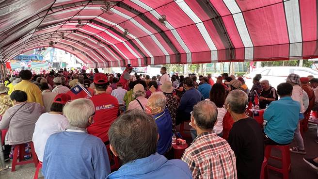 每逢選舉，各候選人陸續成立競選總部，而造勢活動講究排場，人數多寡更是矚目焦點。（示意圖，照片人物與新聞內容無關，本報資料照片）