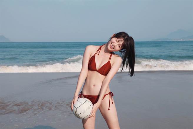 谢京颖挑战最大尺度。（民视提供）