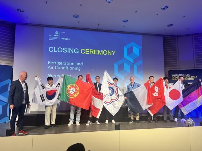 2022年国际技能竞赛于111年9月7日至11月26日于欧、美、亚洲15个国家陆续展开，共办理62项职类，计有57个国家(地区)逾千名技能好手同场竞技。(照片/臺北市教育局提供)