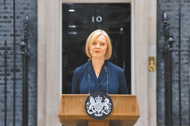 英國保守黨將討論首相特拉斯去留。（摘自特拉斯臉書）