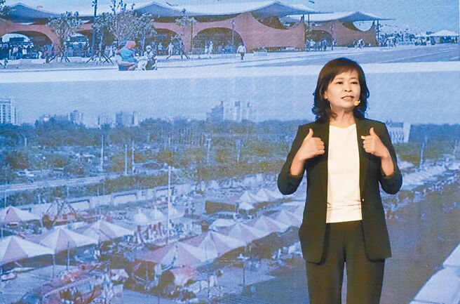 沈慧虹谈及过去她一手推动的新竹市立儿童医院过程，包括没有土地、BOT议约2大困难，但最后都能一一克服，像自己的「囡仔」一样催生出来。（陈育贤摄）