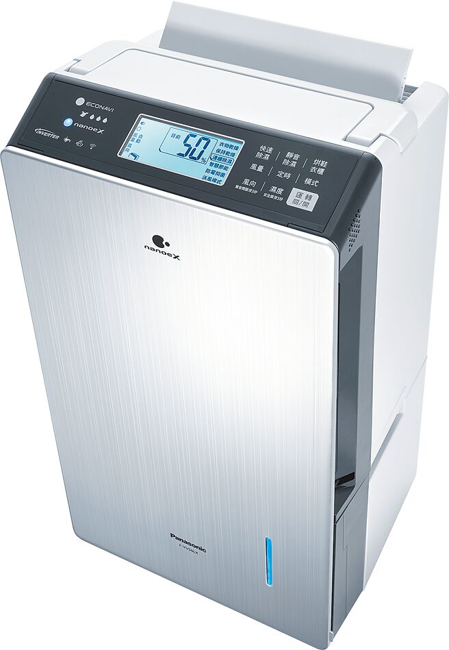 神脑国际的Panasonic变频高效除溼机F-YV50LX 25L，适合32坪使用，原价2万8090元，促销价2万7900元。（神脑国际提供）