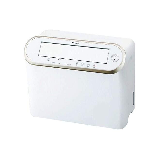 灿坤的DAIKIN 16.5L除溼机JP33ASCT-W，适合30坪以上使用，原价1万9800元，会员促销价1万7800元。（灿坤提供）