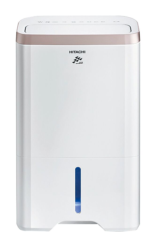 灿坤的HITACHI 10L除溼机玫瑰金RD-200HG，适合20坪以下使用，原价1万3290元，会员促销价1万1290元。（灿坤提供）