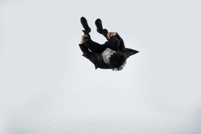 Tricking翻滾的特殊技巧。(圖/APEXKILL提供)