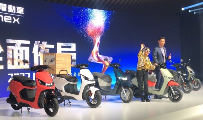 光阳KYMCO「全面布局」Ionex 3.0发表会，歌手比莉惊喜现身。（图／中时）