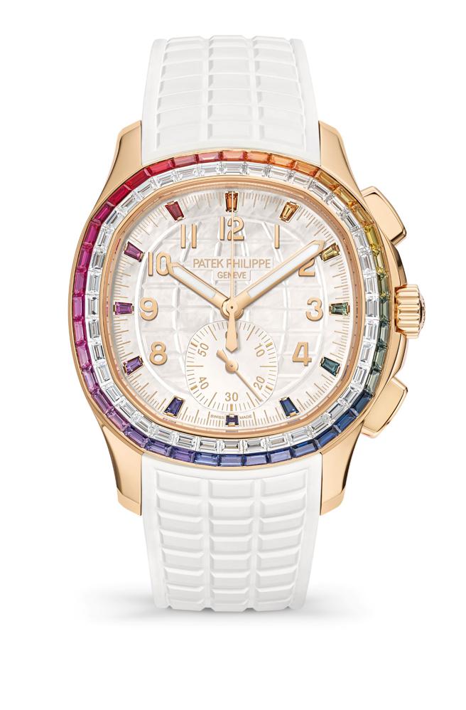 百达翡丽7968/300R-001 Aquanaut Luce「彩虹」计时码表，可搭配红、白与米色表带，621万元。（Patek Philippe提供）