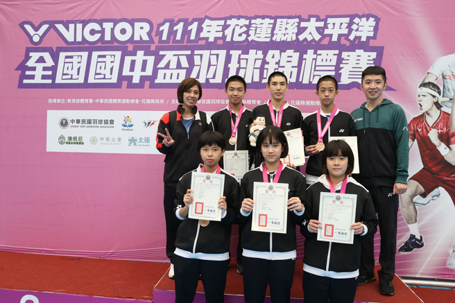 北市中山包办3冠、3季 成为国中杯羽球锦标赛最大赢家。（中华羽协提供）