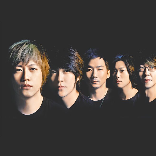 五月天12月23日起将在桃园国际棒球场举办「诺亚方舟10周年进化復刻限定版演唱会」。（相信音乐提供）