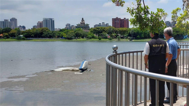 莲池潭帆船翻覆酿教练学童2死 ，检方查无他人涉案签结。(中时资料库)