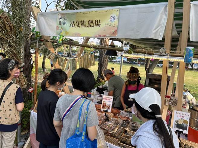 优质农产第一首选，尽在神农市集。(高雄市农业局提供／林雅惠传真)