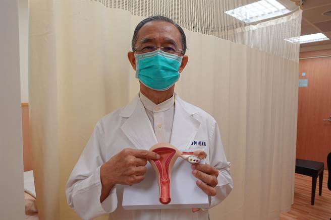 赖朝宏医师建议求子夫妻，藉由完整检查排除生理问题，透过人工生殖技术圆满生育梦。(台中慈济医院提供)