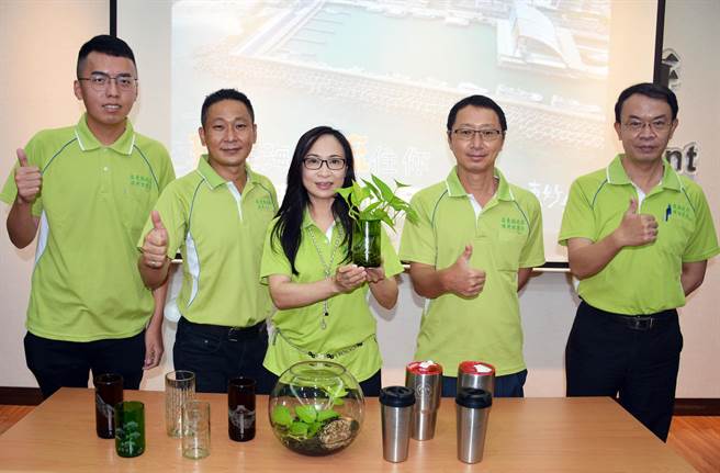 屏县环保局打造小琉球污水设施，擦亮永续低碳岛品牌。（林和生摄）