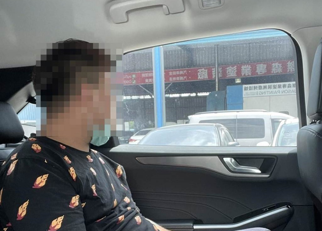 负责监管被害人出境的蔡姓男子。（警方提供／蔡依珍桃园传真）