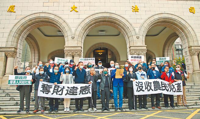 前桃园农田水利会长黄金春指出，过去水利会採小组自治，配合四季作物期程配水给农民，如今基本的配水时程都不懂，也引来农民大骂「政府是想消灭农民吗？」（本报资料照片）