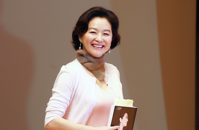 林青霞将获香港大学颁发名誉社会科学博士学位。（图／中时资料照片）