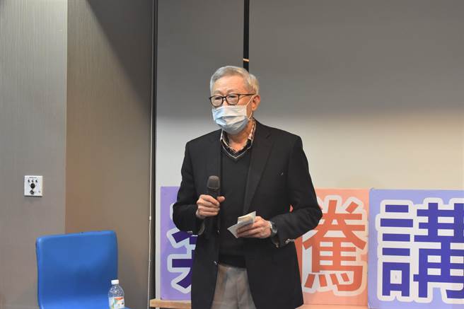 淡江大学中国大陆研究所荣誉教授赵春山19日出席马英九基金会「中共二十大与台湾：两岸关系的现在与未来」讲座。（陈冠宇摄）