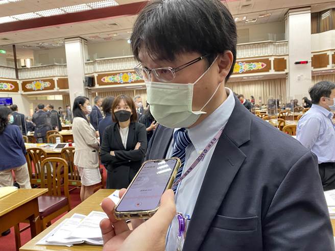 教育部高教司長朱俊彰表示，正委託國家圖書館開發論文檢測系統。（林志成攝）