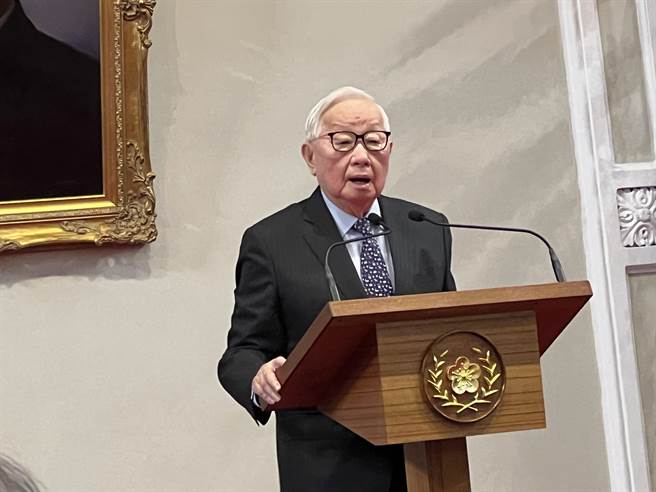 代表出席APEC  張忠謀：會非常努力遵照總統指示傳遞這兩個消息。曾薏蘋攝