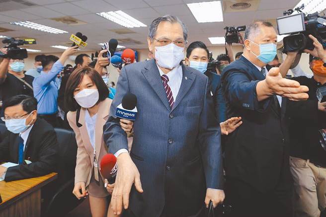 陈明通说，过去提过从中共完成军事整备的2027年，到2025年及2023年也必须关注，毕竟国际情势瞬息万变。（资料照，黄世麒摄）