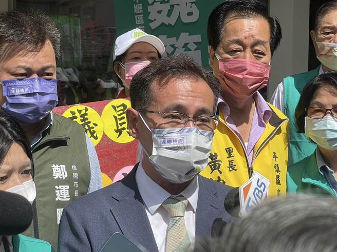 陈吉仲称未收到宏碁研究案说明，民进党桃园市长候选人郑运鹏说，离下班还有时间盼准时提出说明。(吕筱蝉摄)