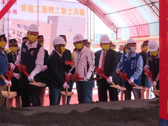 土城广福所、交通分队与健身中心动工。（叶德正摄）