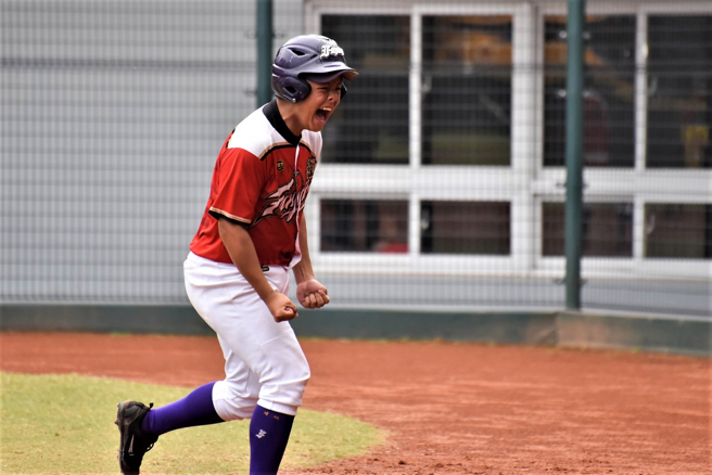 市长杯比赛精采画面，年轻选手得分瞬间的怒吼，激昂情绪崭露无遗。(照片/新北教育局提供)