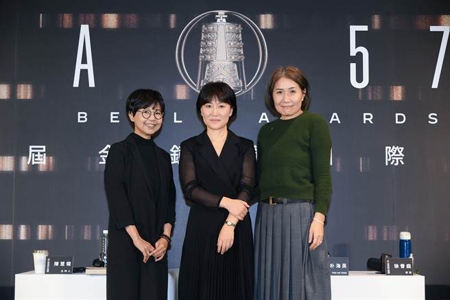 陈慧翎（左起）、朴海英、徐誉庭3人对谈幽默有趣。（三立提供）