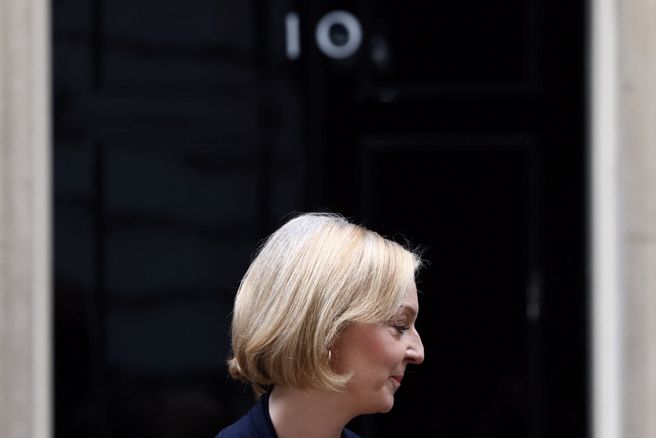 英国首相特拉斯（Liz Truss）今天宣布请辞。(图/路透社) 