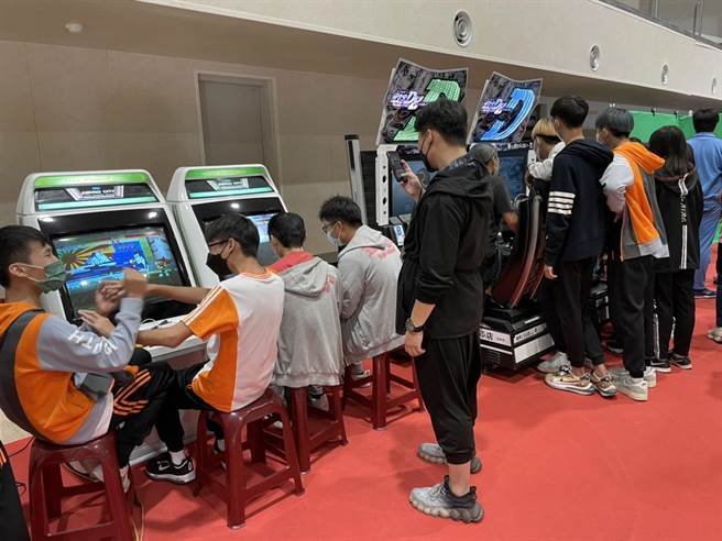台中电竞嘉年华21日在弘光科大开场。（民眾提供／陈淑娥台中传真）