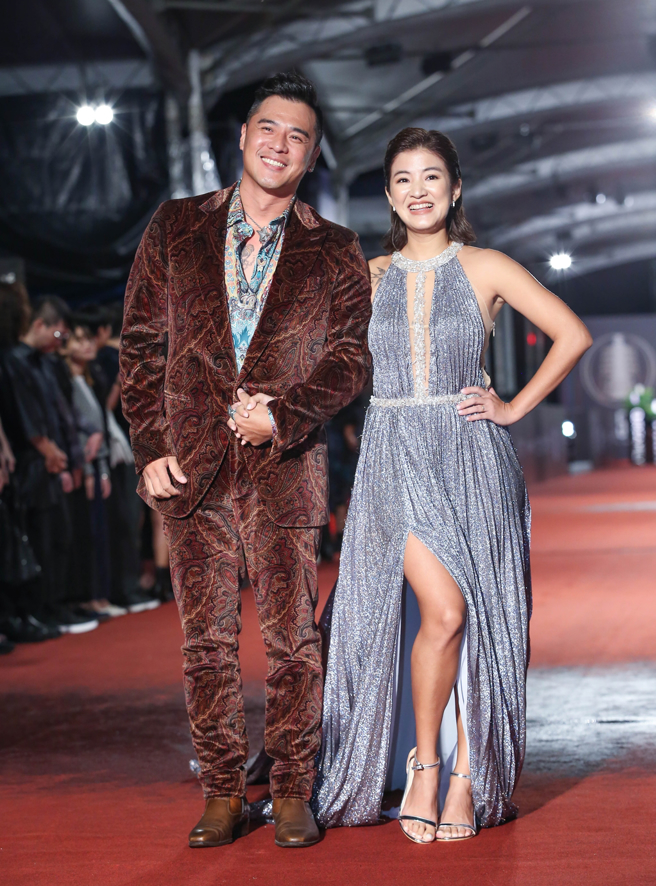 窦智孔和帏帏放闪。（图／陈俊吉摄）