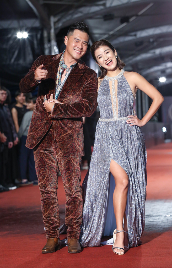 帏帏笑说今晚是老公的吉祥物。（图／陈俊吉摄）