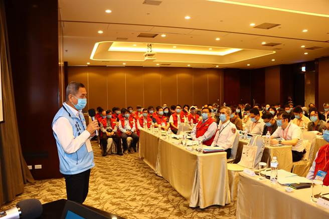 行政院2022年灾害防救业务E区(离岛分区)联合访评，今(21)日于金门登场，各县灾害防救业务相关人员共125人出席受评(图／金门县政府提供)