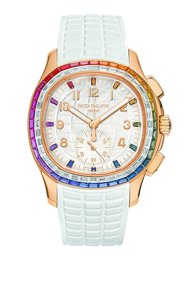 百达翡丽7968/300R-001 Aquanaut Luce「彩虹」计时码表，可搭配红、白与米色表带，621万元。（Patek Philippe提供）