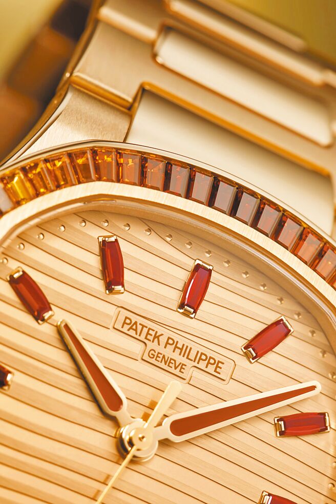 百达翡丽全新登场的Nautilus珠宝表，奢华再升级。（Patek Philippe提供）