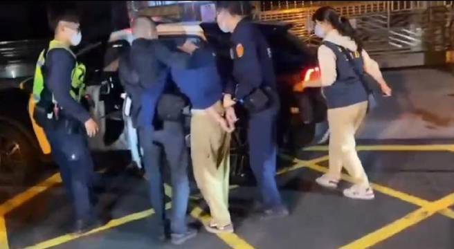 台中两名直销业务因业绩分配引口角 ，下线男多刀刺死「上线」杀人罪羁押。(戴志扬翻摄)