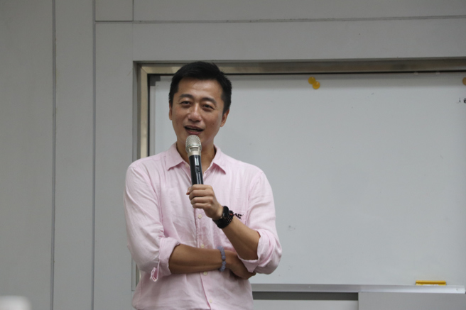 培训课程邀请亚洲共创学院创办人暨执行长-张丞亚老师。(摄影/景义婷)