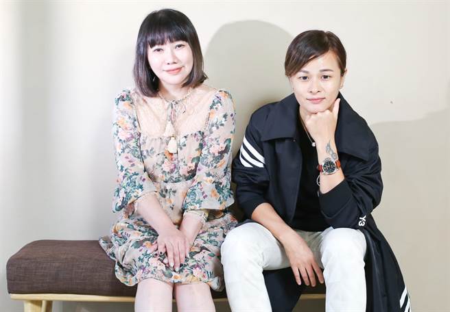 電通集團總製作人陳安齊（左）與導演紀倪君分享《歡迎光臨-等你來家1》祕辛。（陳俊吉攝）